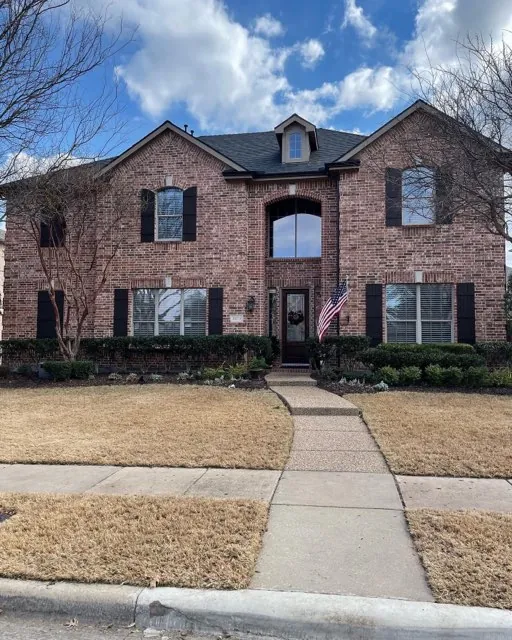 recently replaced roof on a Dallas area brick home
